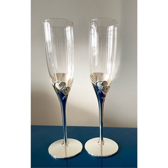 True Love Flutes, Set of 2 - Picture 1 of 6